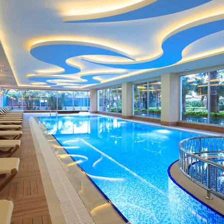 Royal Garden 호텔 5*
